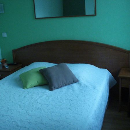 Chambres D'Hotes La Chaumiere Арсі-сюр-Кюр Екстер'єр фото